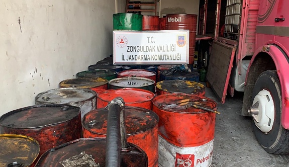 Zonguldak'ta baskında 10 bin litre kaçak madeni yağ ele geçirildi