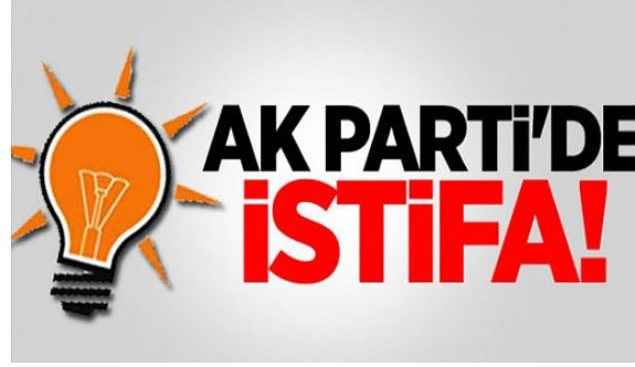 AK Parti'de istifa!