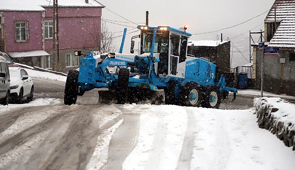 Zonguldak Belediyesi karla mücadeleye başladı