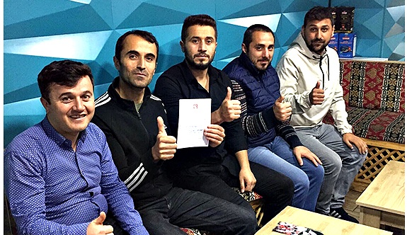 Yeniden Refah Partisi gençlik kolları çay ocaklarını gezdi